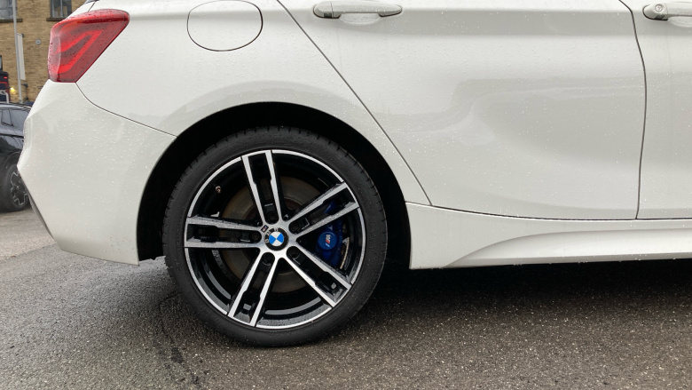 BMW 1 Series 118i [1.5] M Sport Shadow Edition 5dr Petrol Hatchback